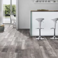 Krono Original Blackwater Oak - Vintage Classic 10mm Laminate Flooring (218071) -Premium Floor Shop blackwater oak vintage classic 10mm laminate flooring 218071 p84978 192025 image
