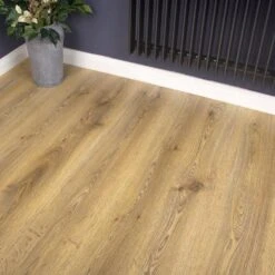 Krono Original Brissac Oak - Eurohome Vario+ 12mm Laminate Flooring (182127) -Premium Floor Shop brissac oak eurohome vario 12mm laminate flooring 182127 p68592 173625 image