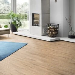 Krono Original Natural Carpenter Oak - Vintage Classic 10mm Laminate Flooring (249804) -Premium Floor Shop natural carpenter oak vintage classic 10mm laminate flooring 249804 p108477 235728 image