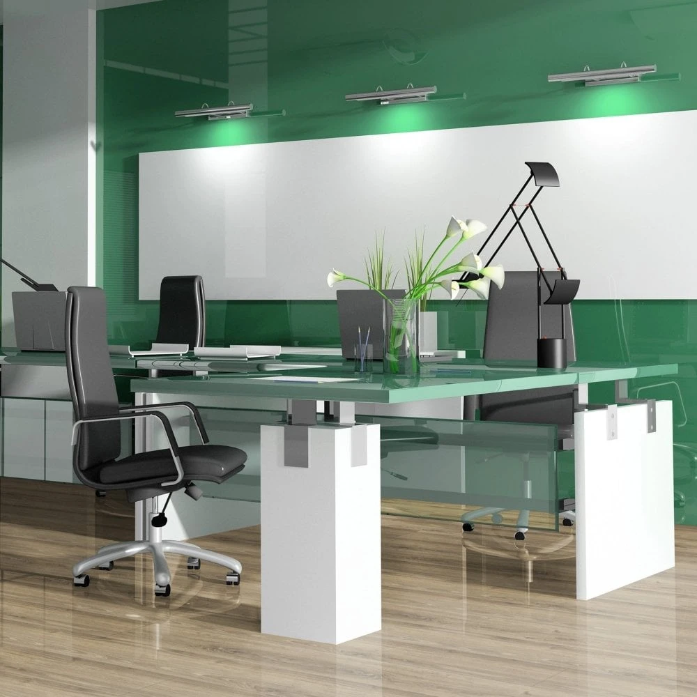 Liberty Floors Sonoma Oak - Lustre 8mm High Gloss Laminate Flooring (217793) 3 Liberty Floors Sonoma Oak - Lustre 8mm High Gloss Laminate Flooring (217793)